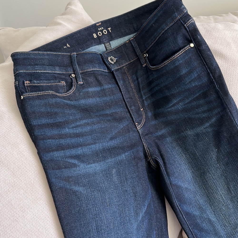 White House, Black market, women’s boot dark denim jean, size 4, like new!! - Picture 2 of 11